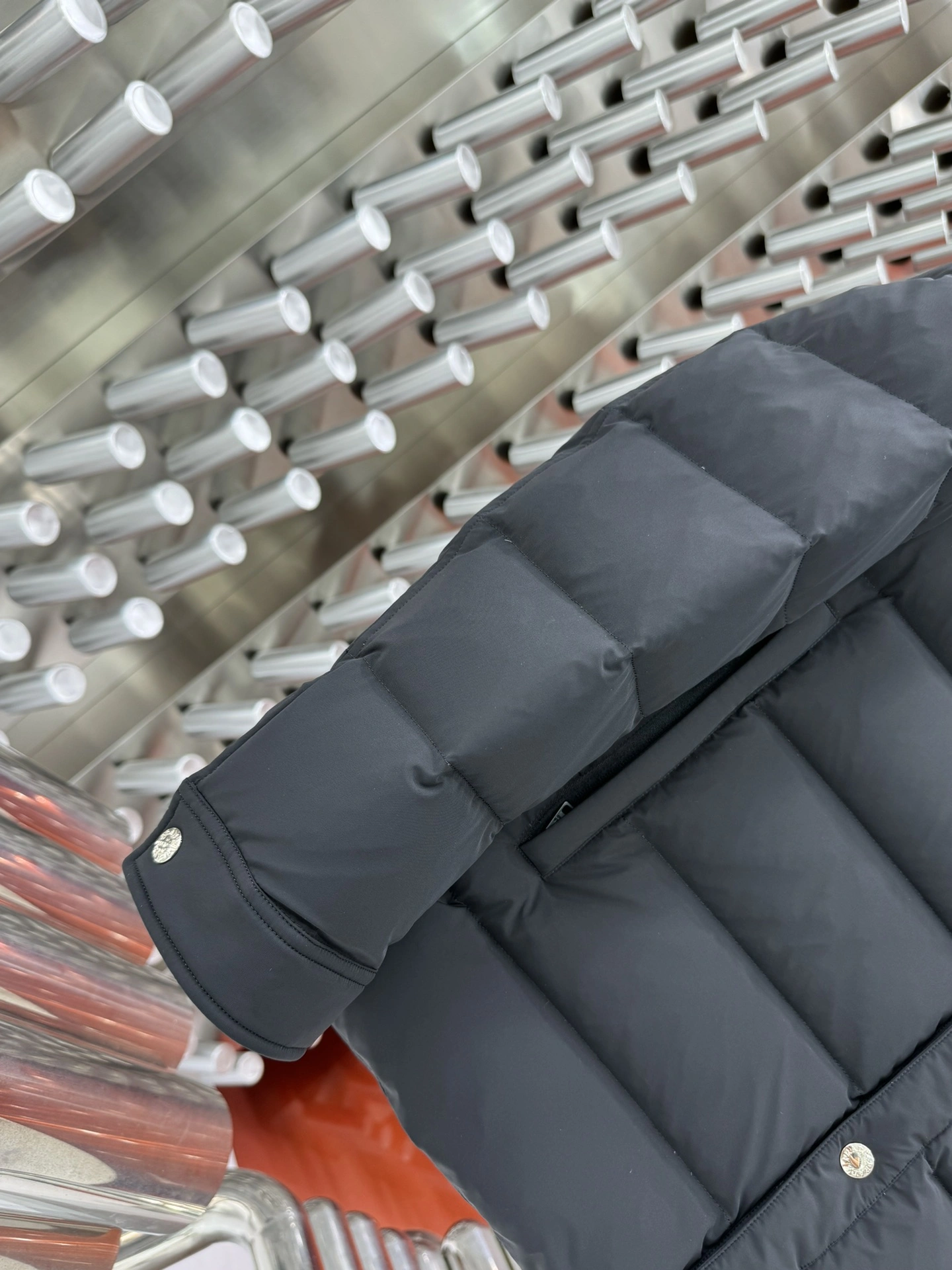 TimelessDesign Prada Down Jackets 172708