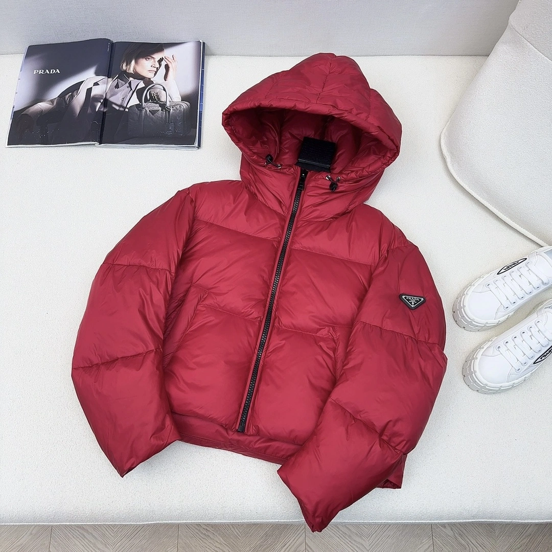 Prada Down Jackets WellDesigned 172730
