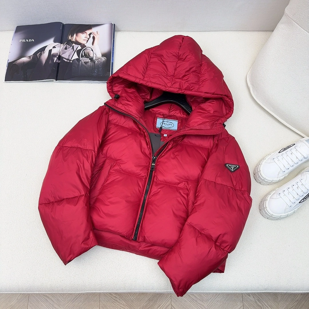 Prada Down Jackets WellDesigned 172730
