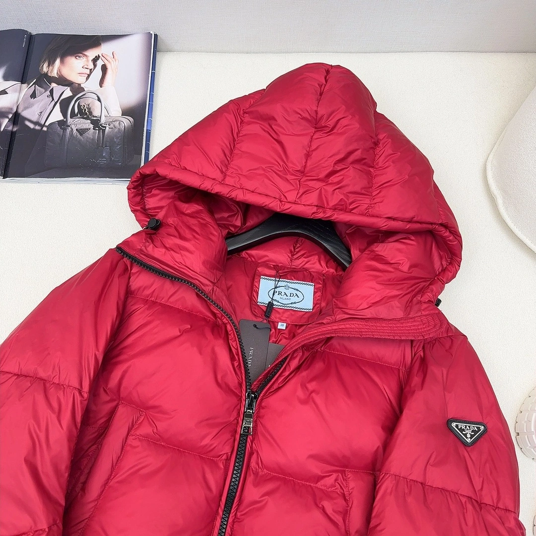 Prada Down Jackets WellDesigned 172730