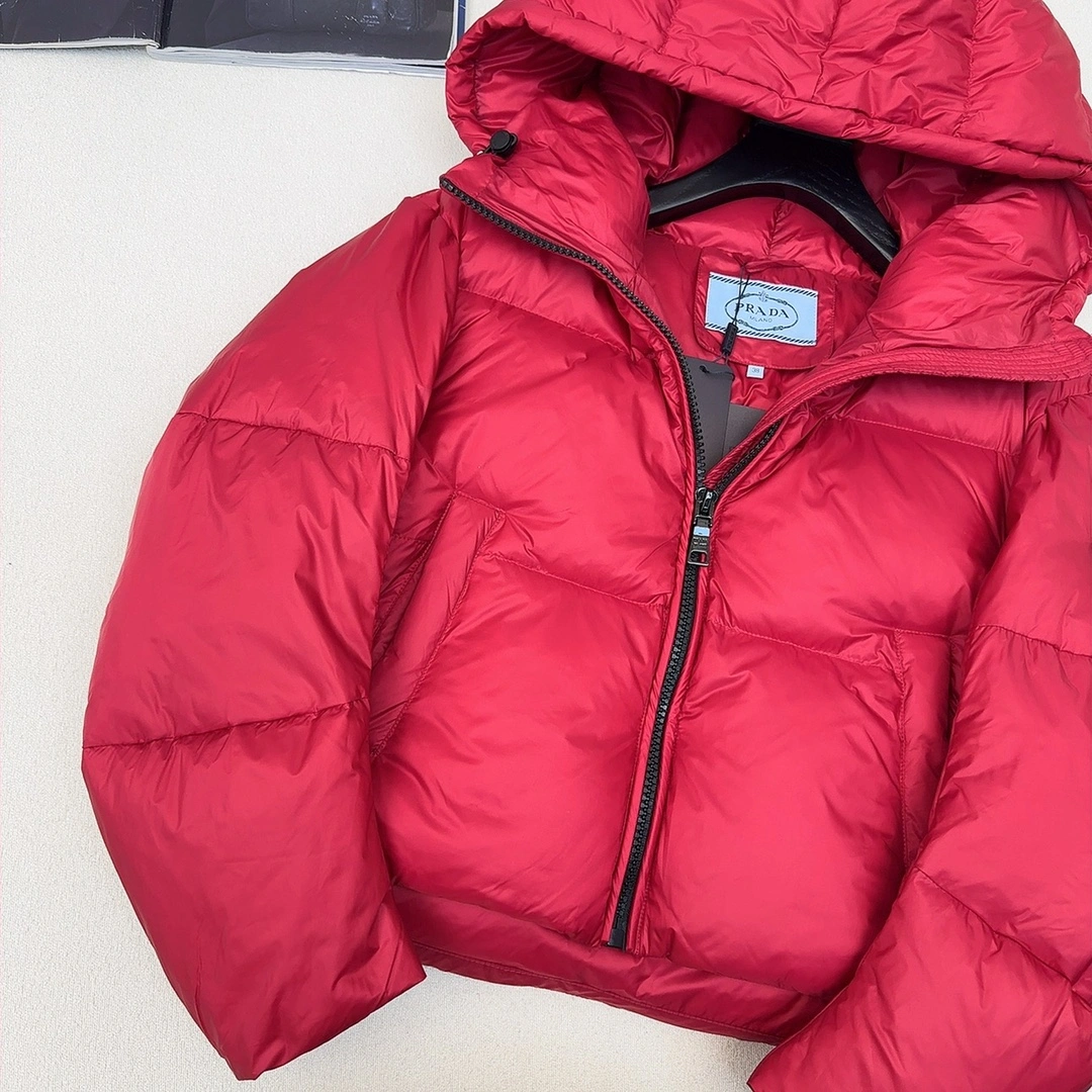 Prada Down Jackets WellDesigned 172730
