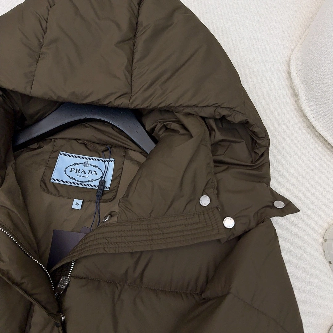 Prada Down Jackets Versatile 172684