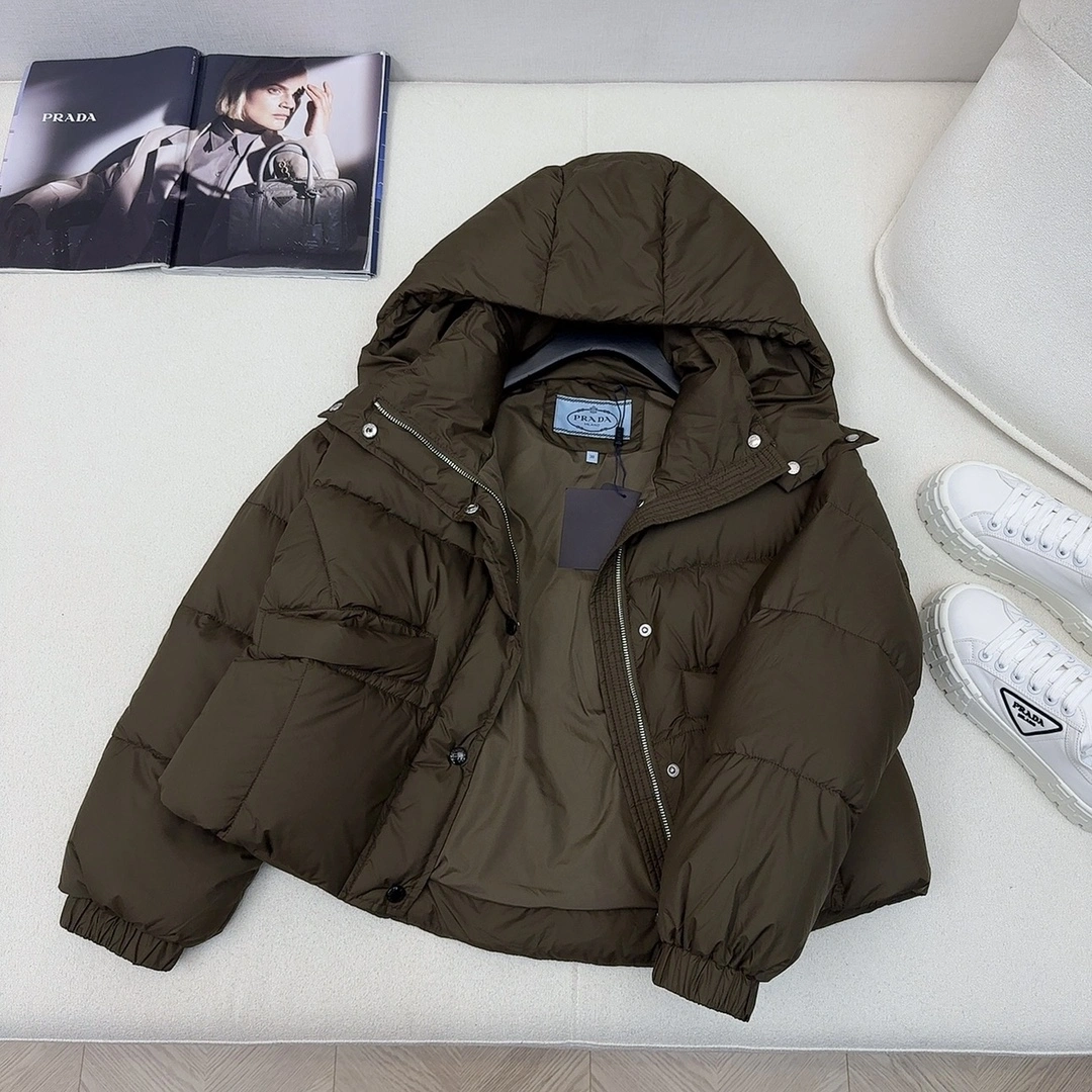 Prada Down Jackets Versatile 172684