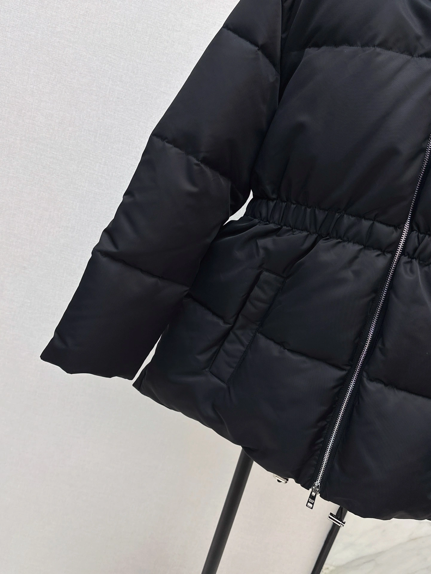 Affordable Prada Down Jackets 172674