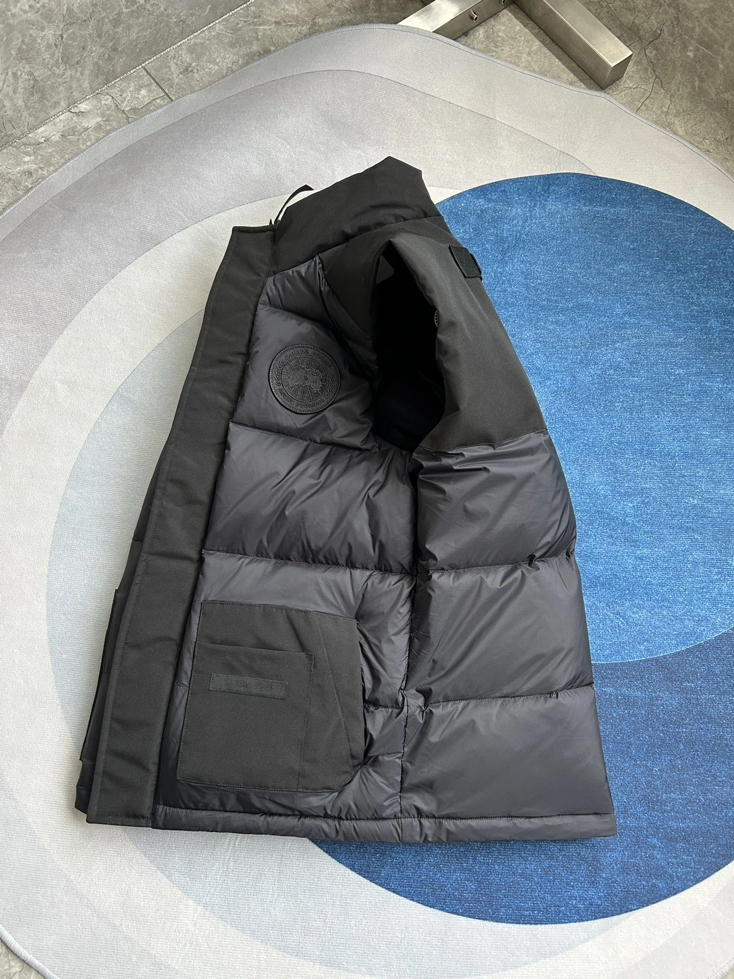 Prada Down Jackets Resilient 172721