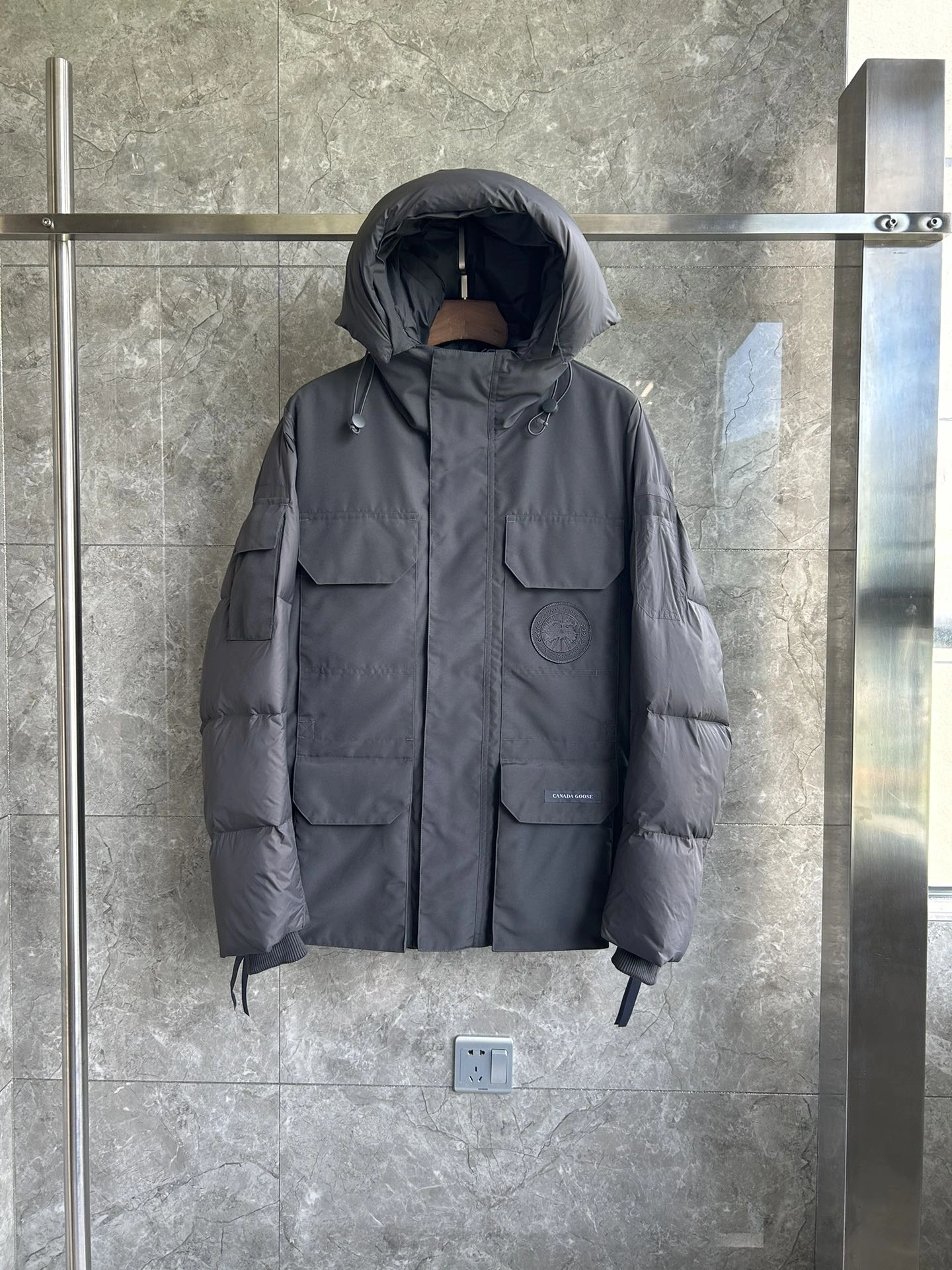 ComfortFit Prada Down Jackets 172677