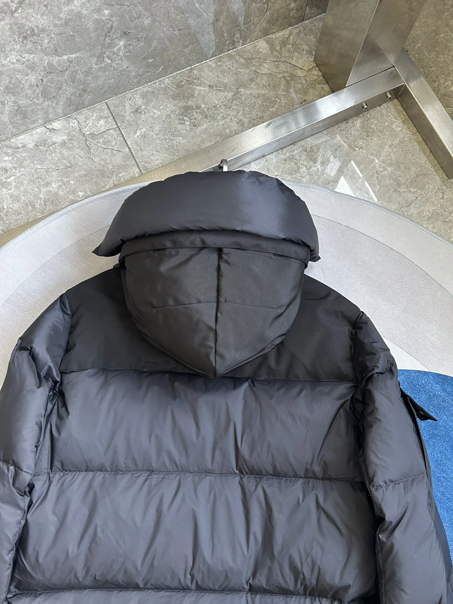 Versatile Prada Down Jackets 172678