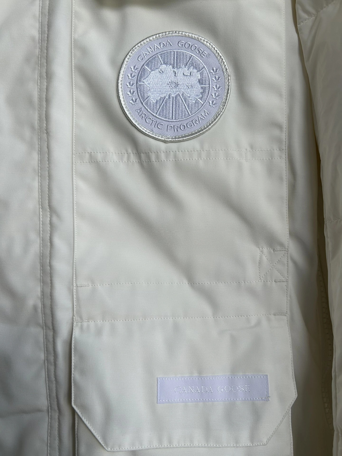 Prada Down Jackets Minimalist 172672