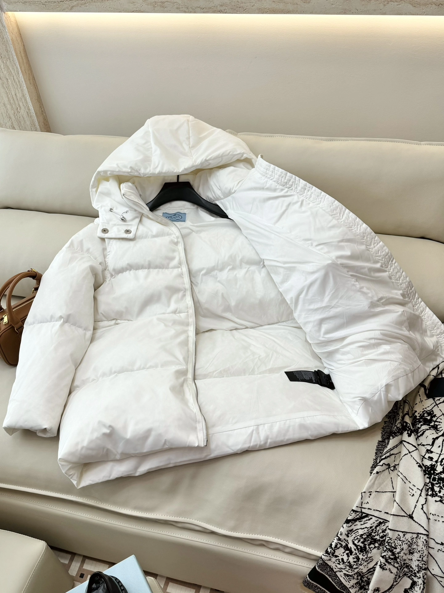 TechFriendly Prada Down Jackets 172661