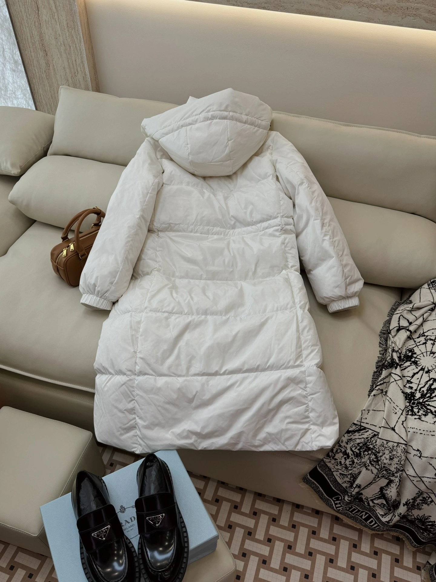 Prada Down Jackets Sophisticated 172658