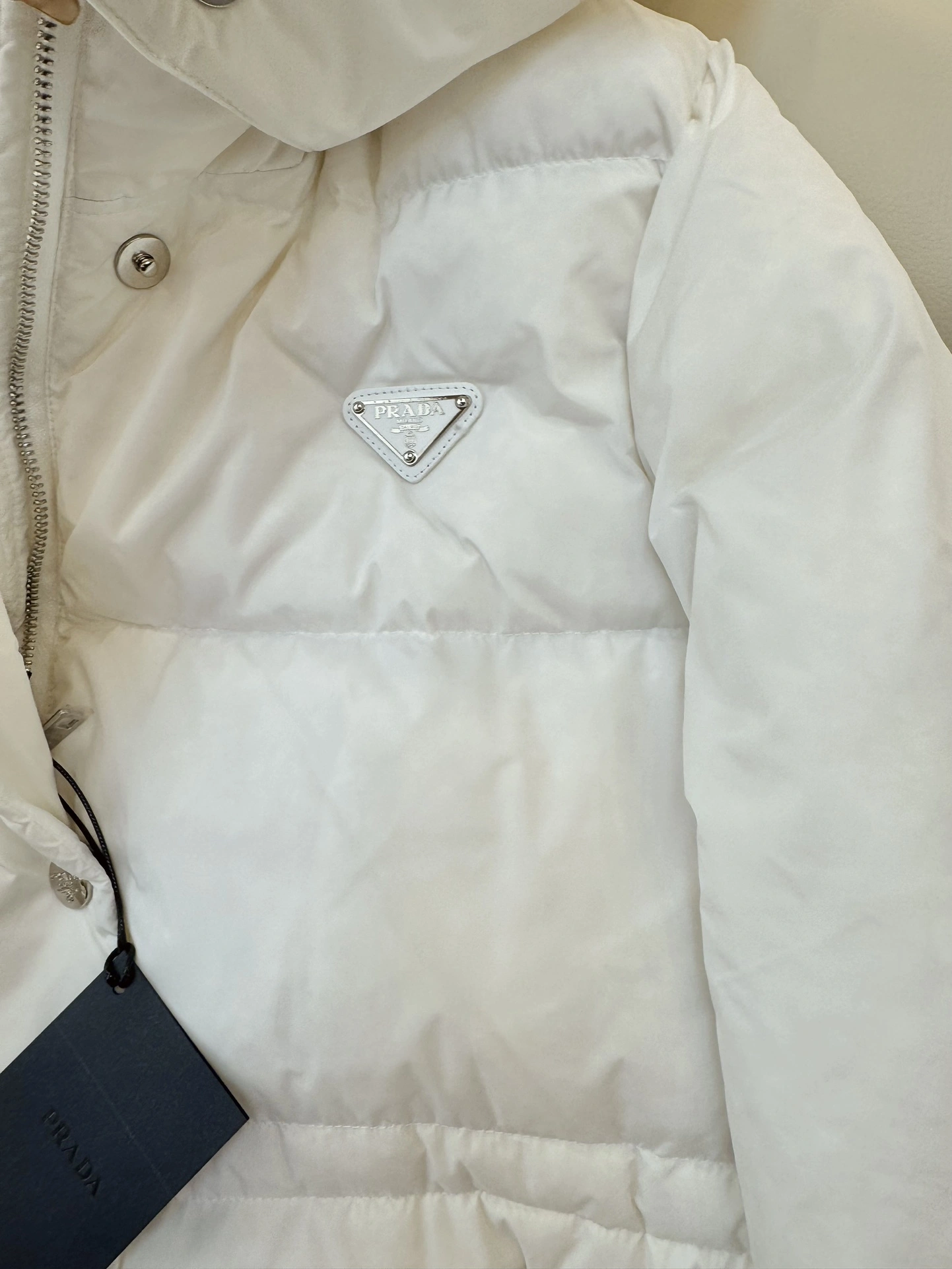 Prada Down Jackets Sophisticated 172658