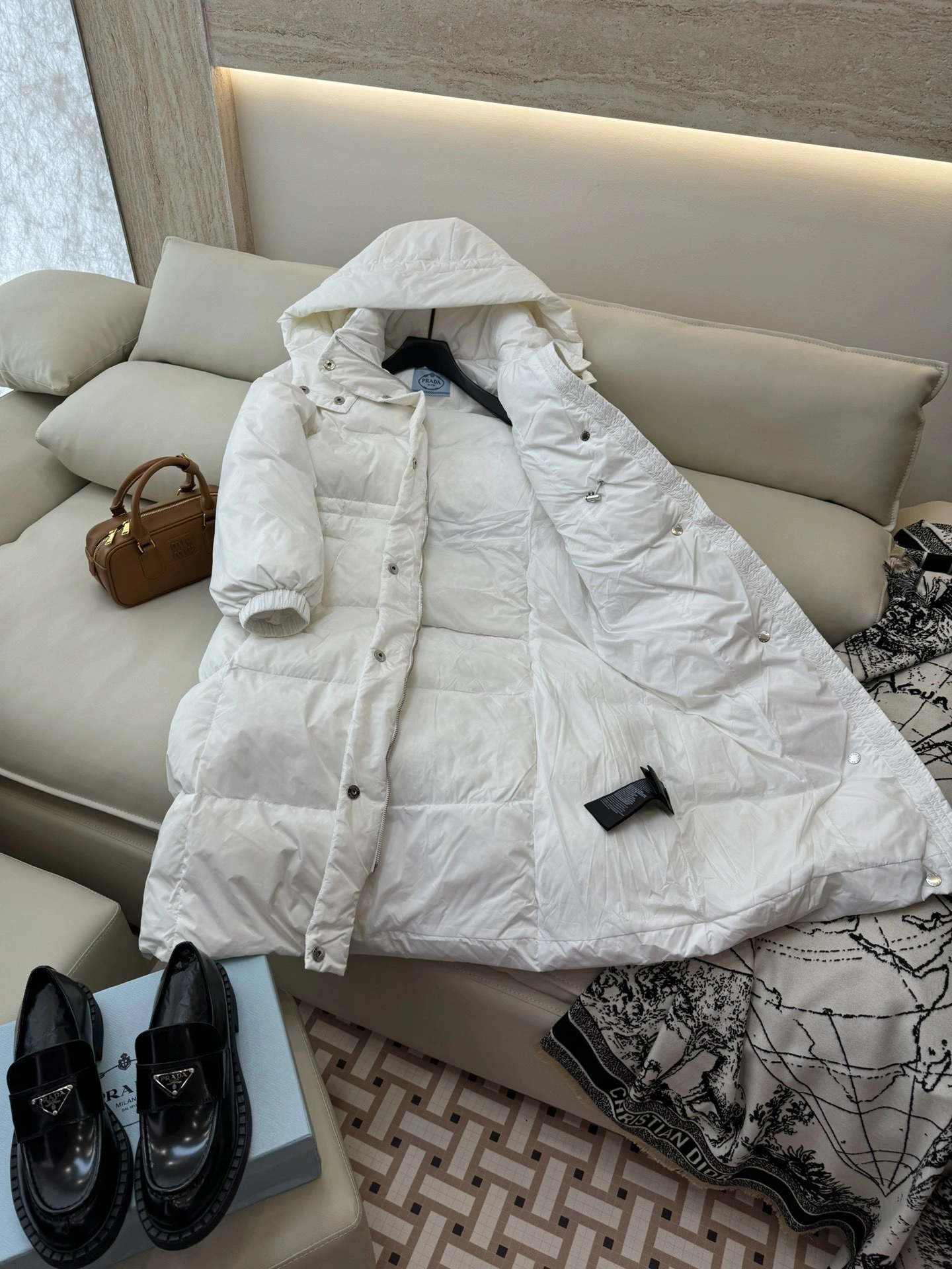 Prada Down Jackets Sophisticated 172658