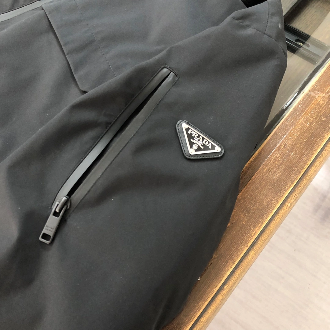 Sleek Prada Down Jackets 172693