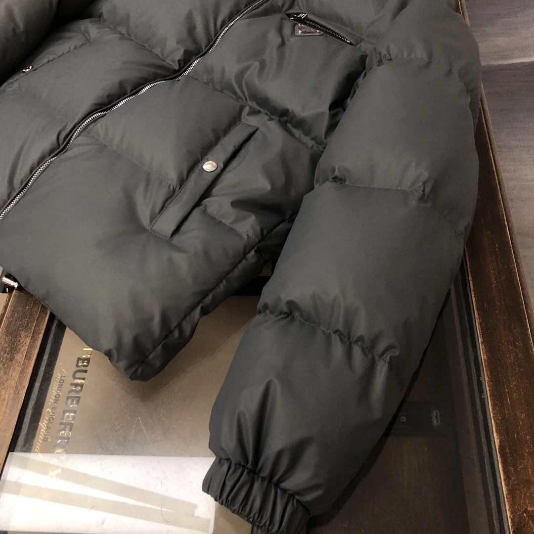 OdorResistant Prada Down Jackets 172649