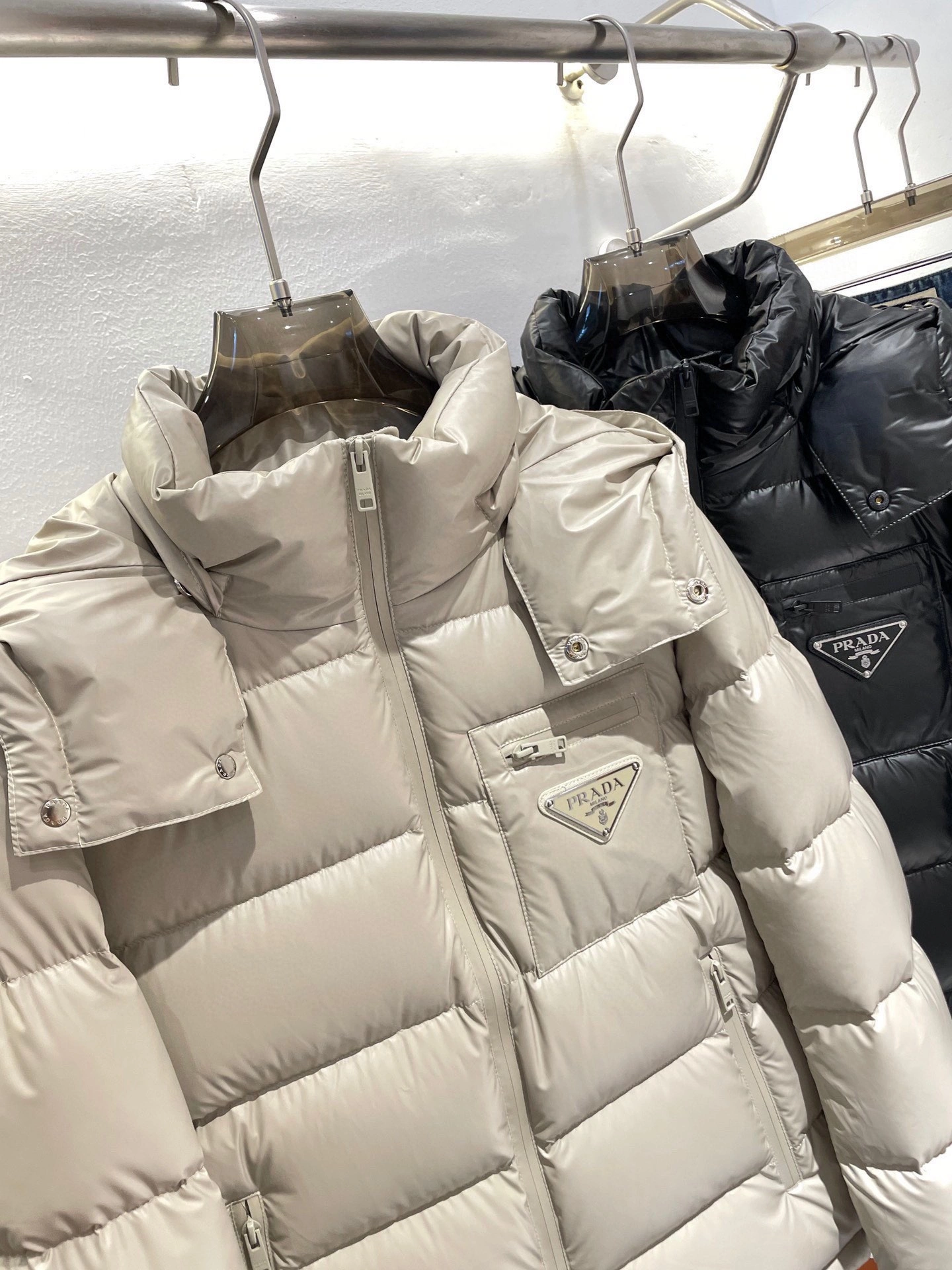 GoodFit Prada Down Jackets 172642