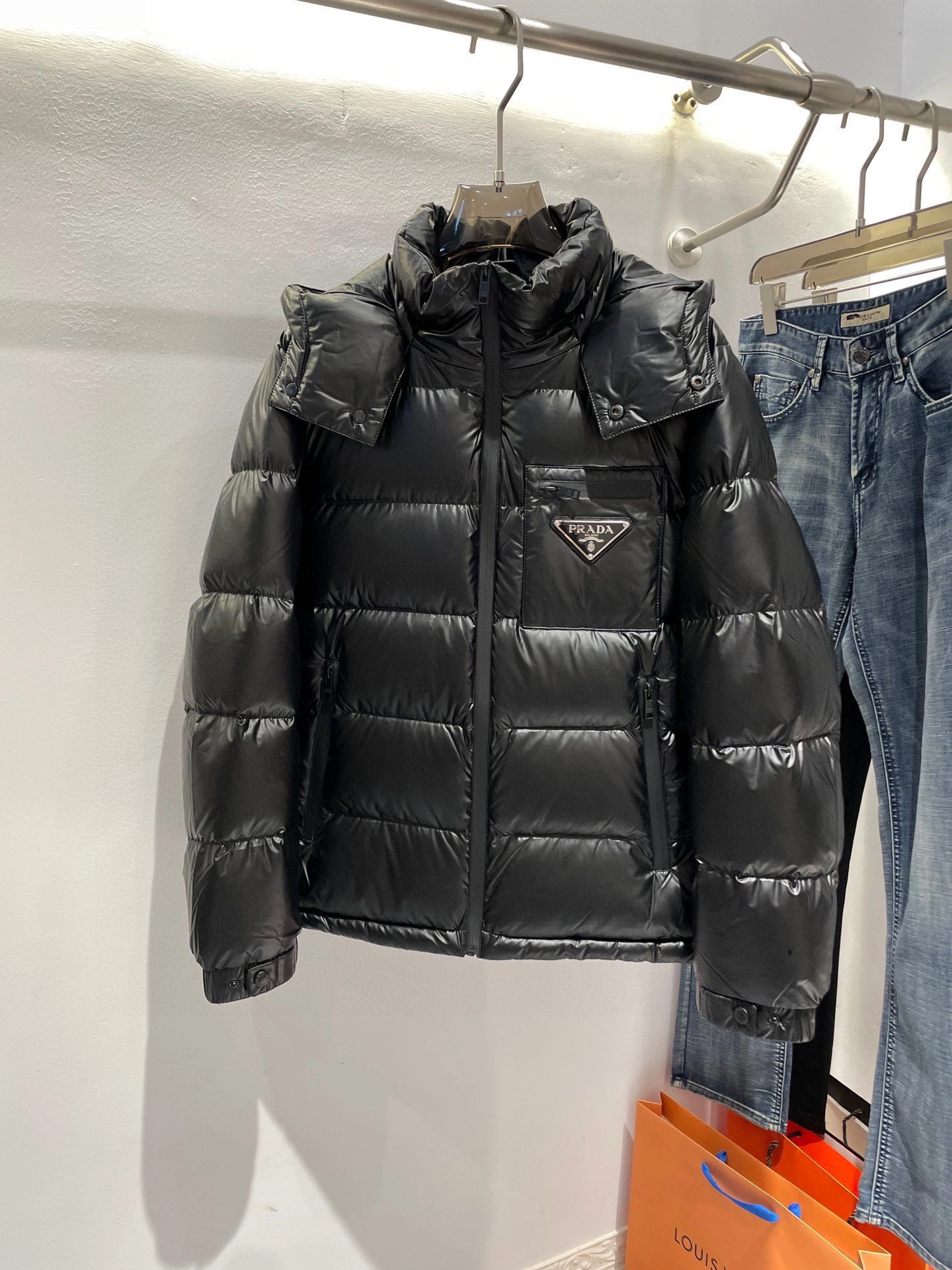 GoodFit Prada Down Jackets 172642