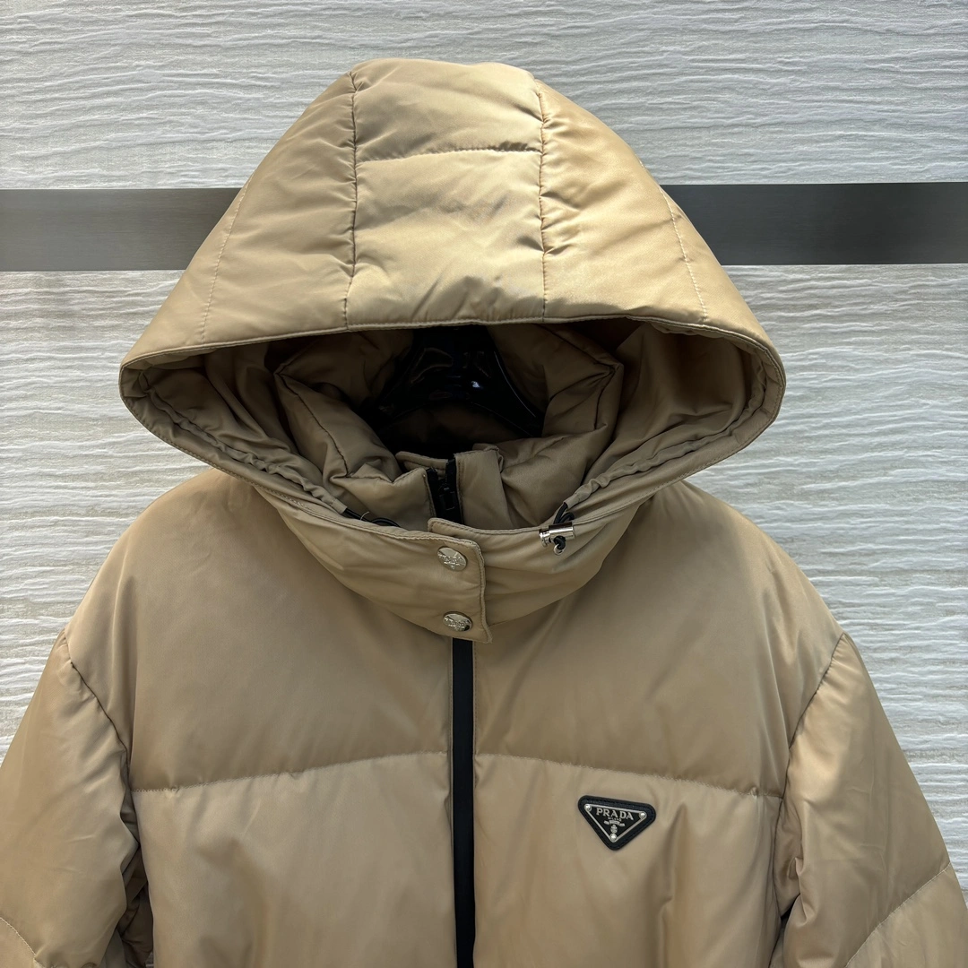 Reliable Prada Down Jackets 172639