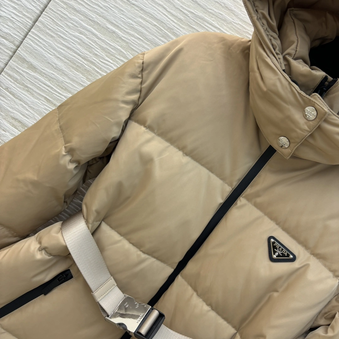 Reliable Prada Down Jackets 172639