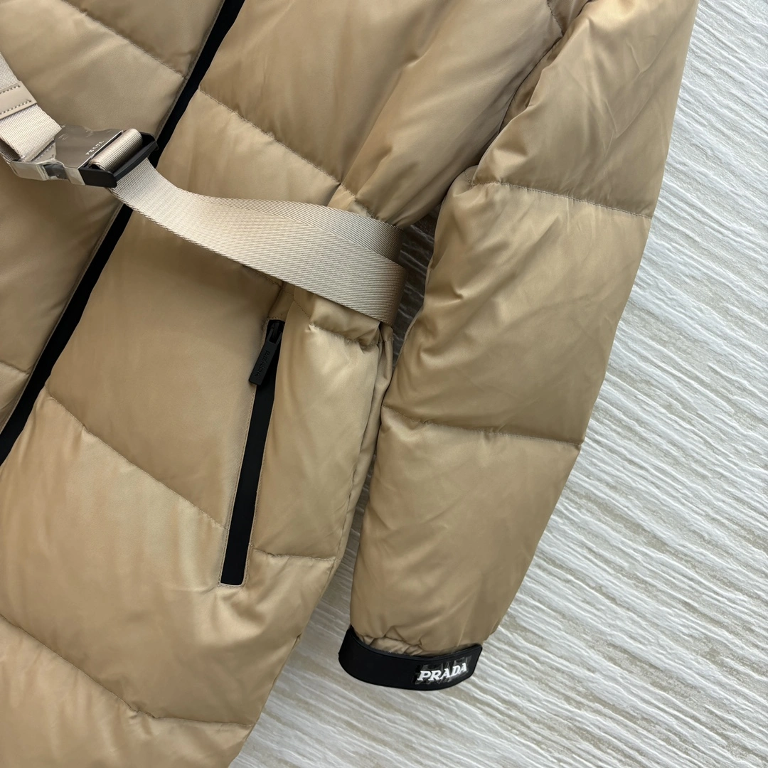 Reliable Prada Down Jackets 172639