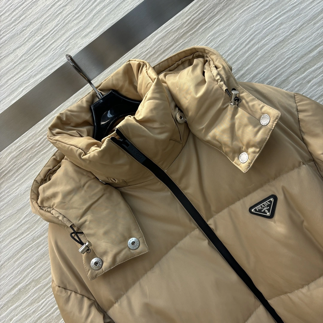 Reliable Prada Down Jackets 172639