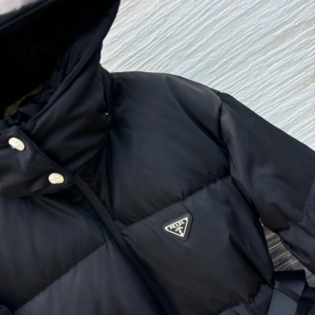 Prada Down Jackets UrbanStyle 172632