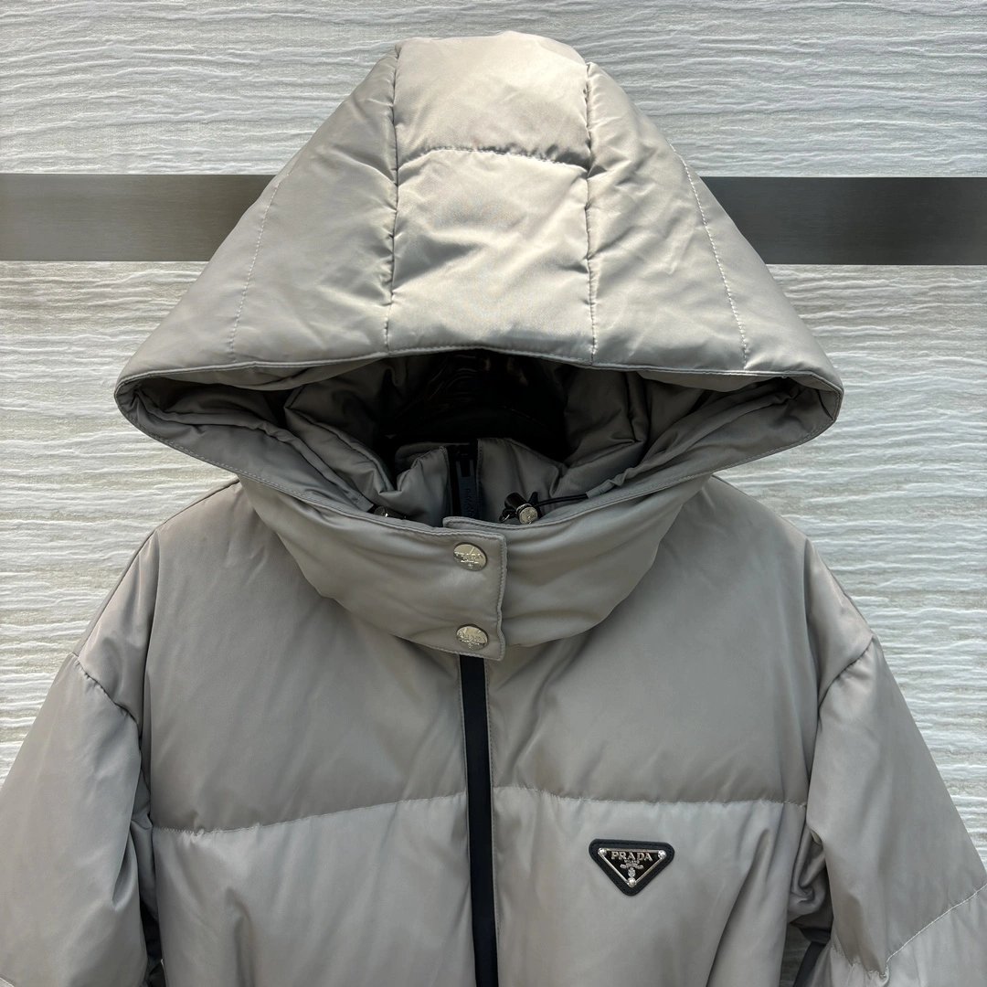 Prada Down Jackets Vibrant 172633