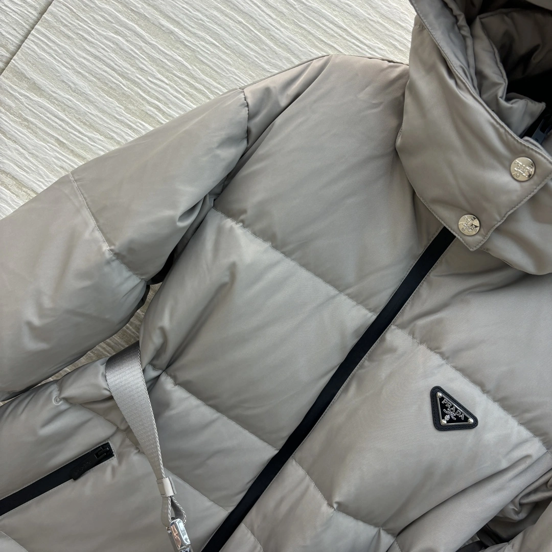 Prada Down Jackets Vibrant 172633
