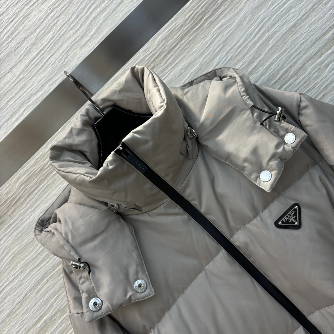 Prada Down Jackets Vibrant 172633