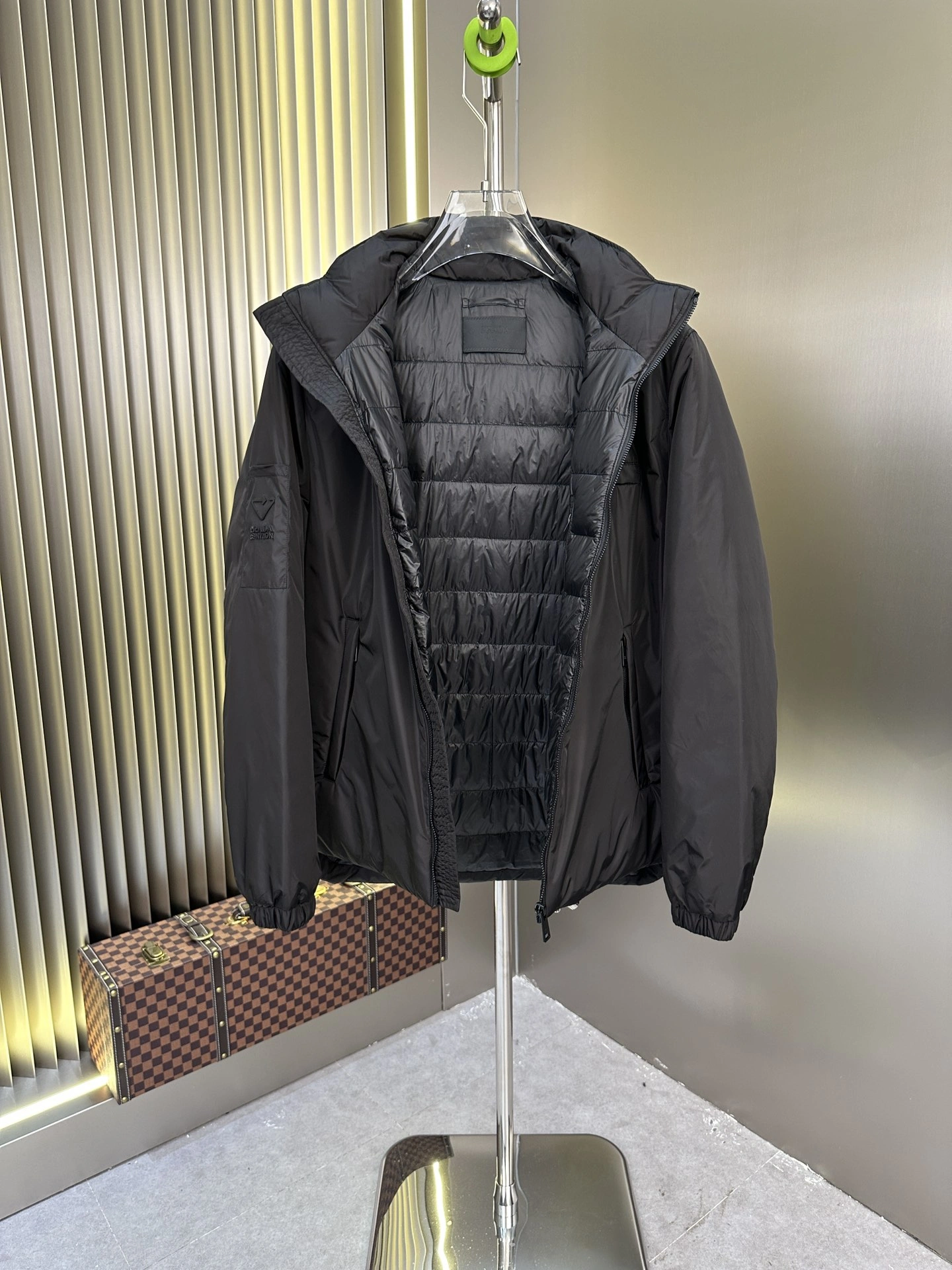 Prada Down Jackets OdorResistant 172634