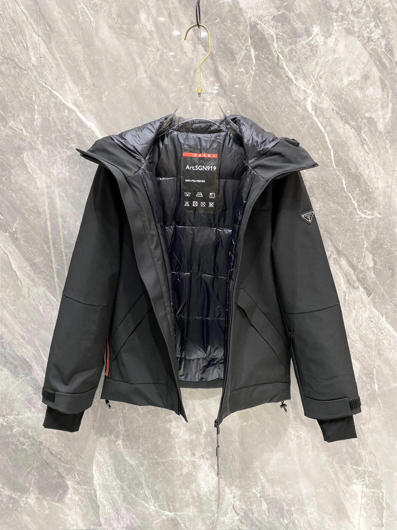 EyeCatching Prada Down Jackets 172628