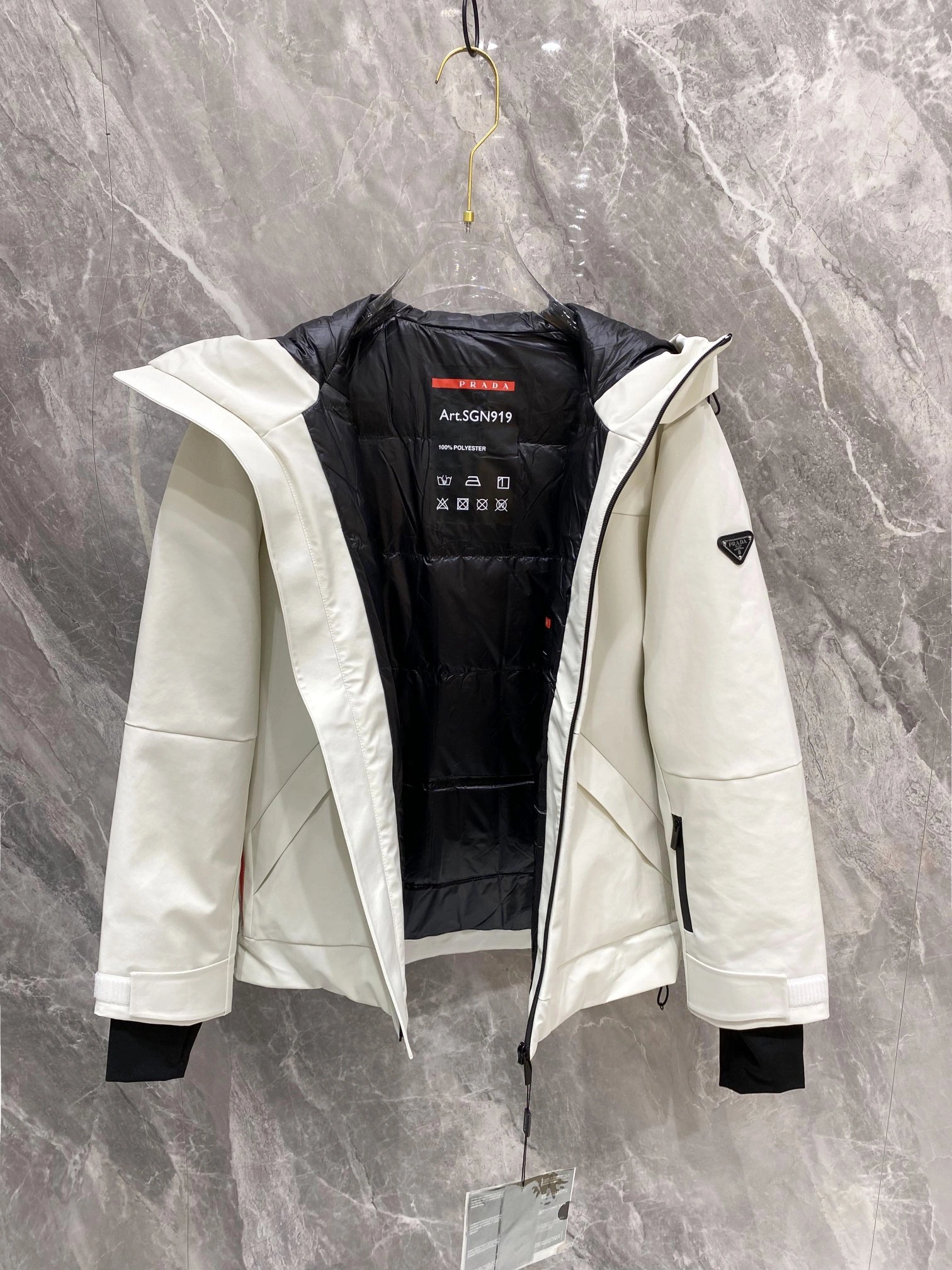 Prada Down Jackets Compact 172620