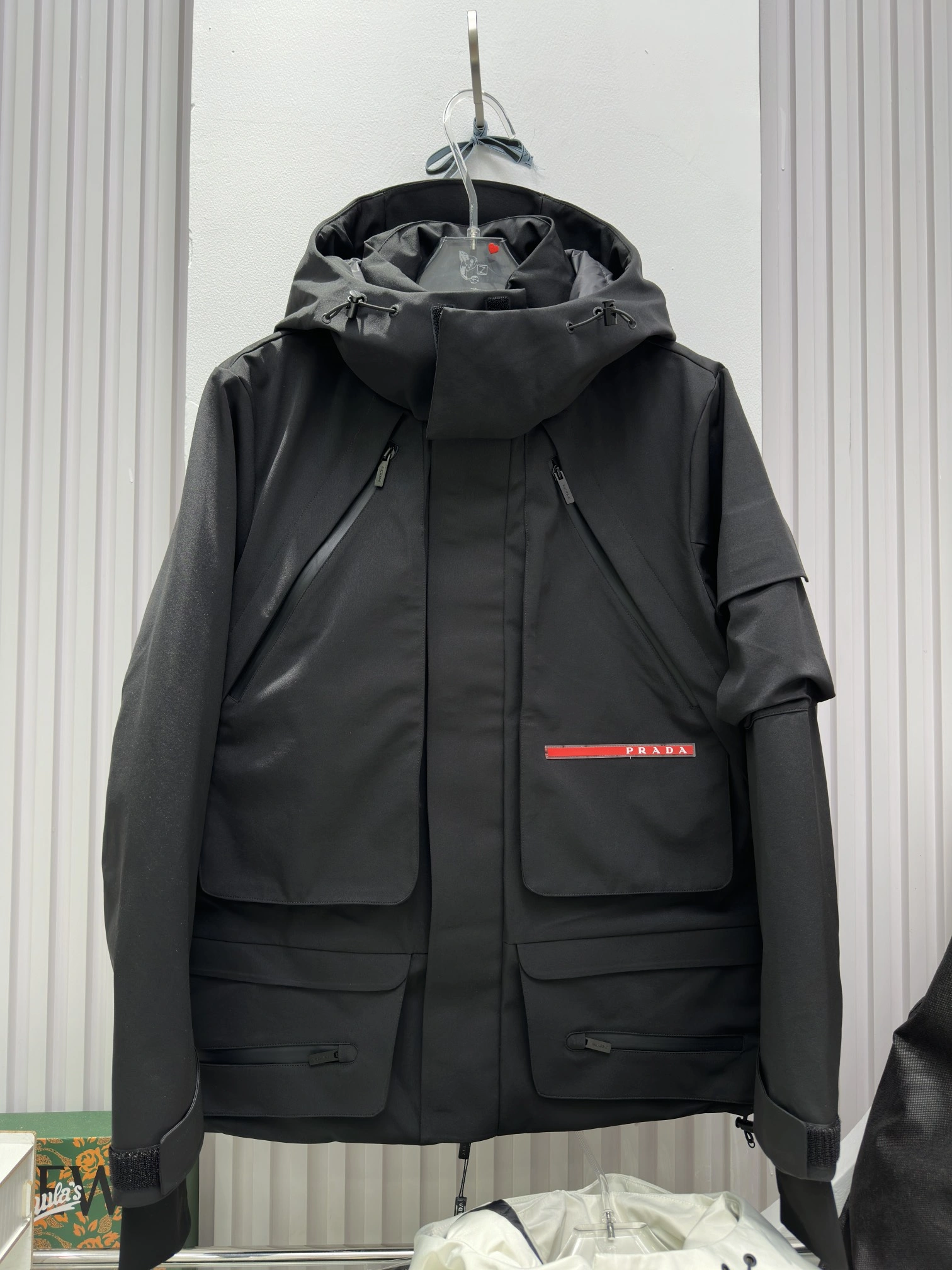 Prada Down Jackets Sporty 172629