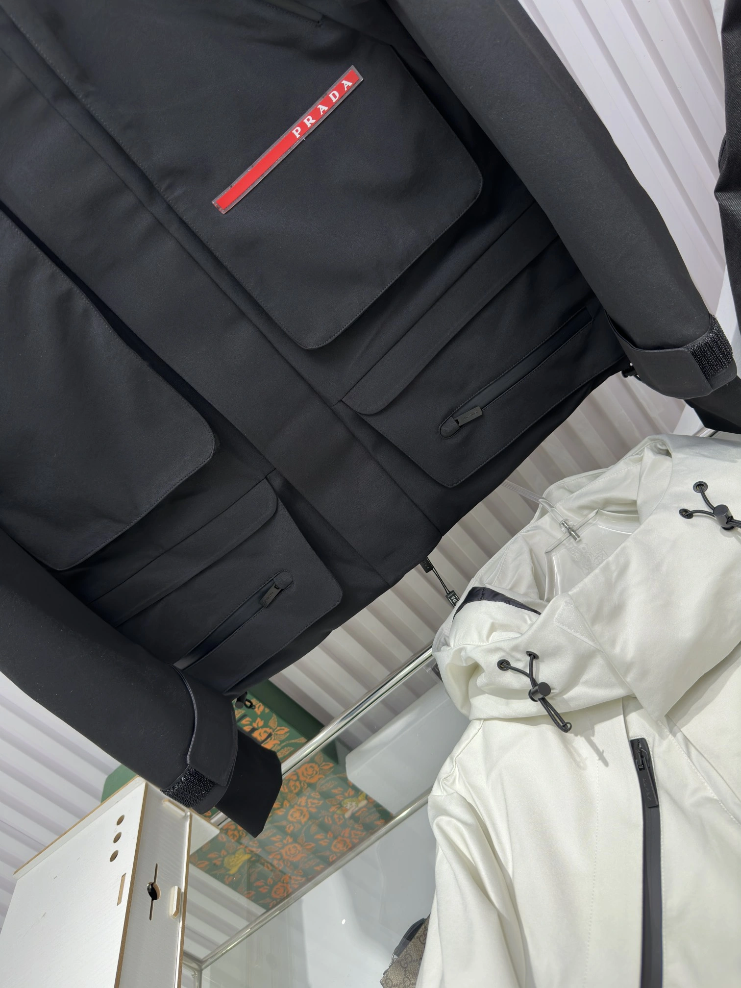 Prada Down Jackets Sporty 172629