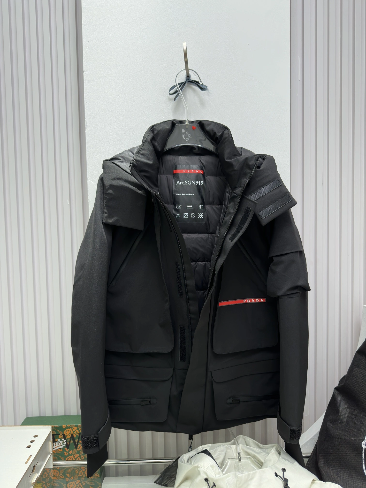 Prada Down Jackets Sporty 172629