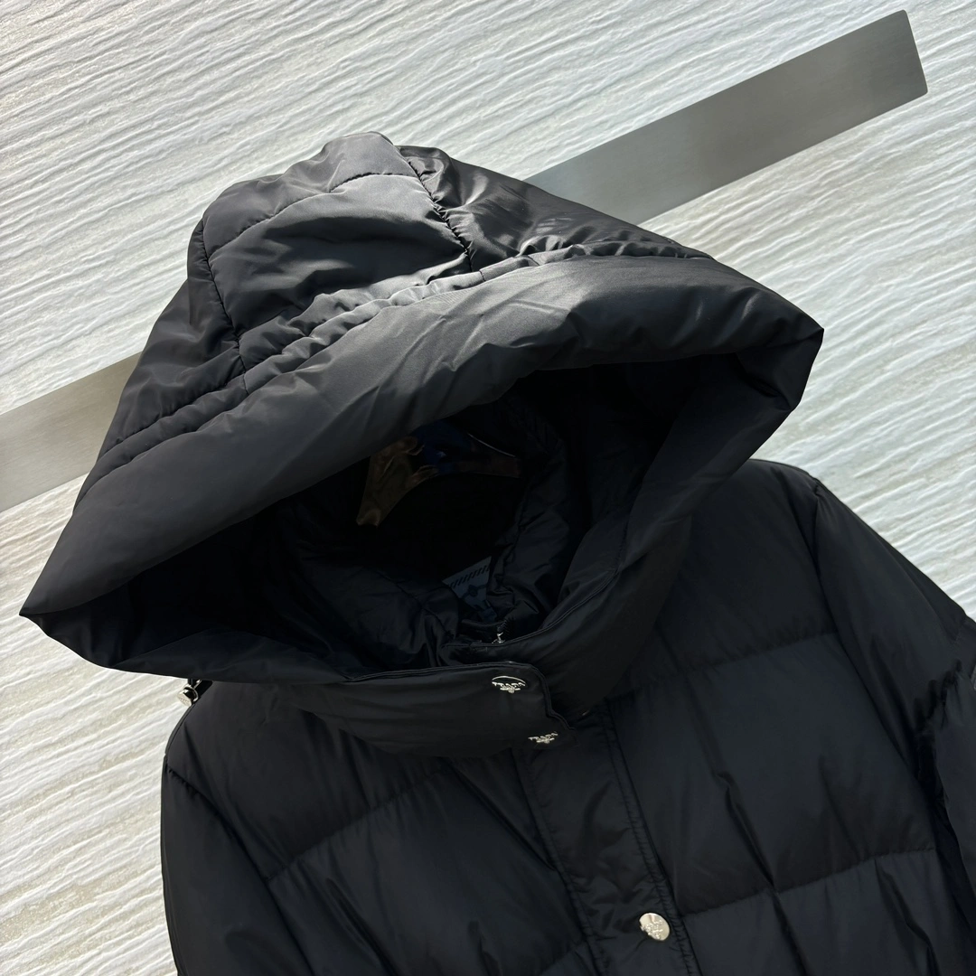 Refined Prada Down Jackets 172615