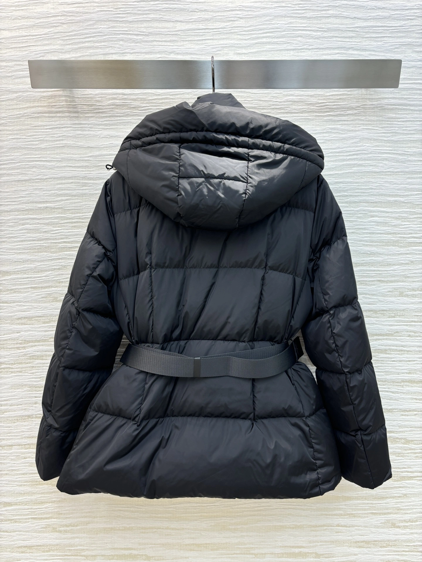 Refined Prada Down Jackets 172615