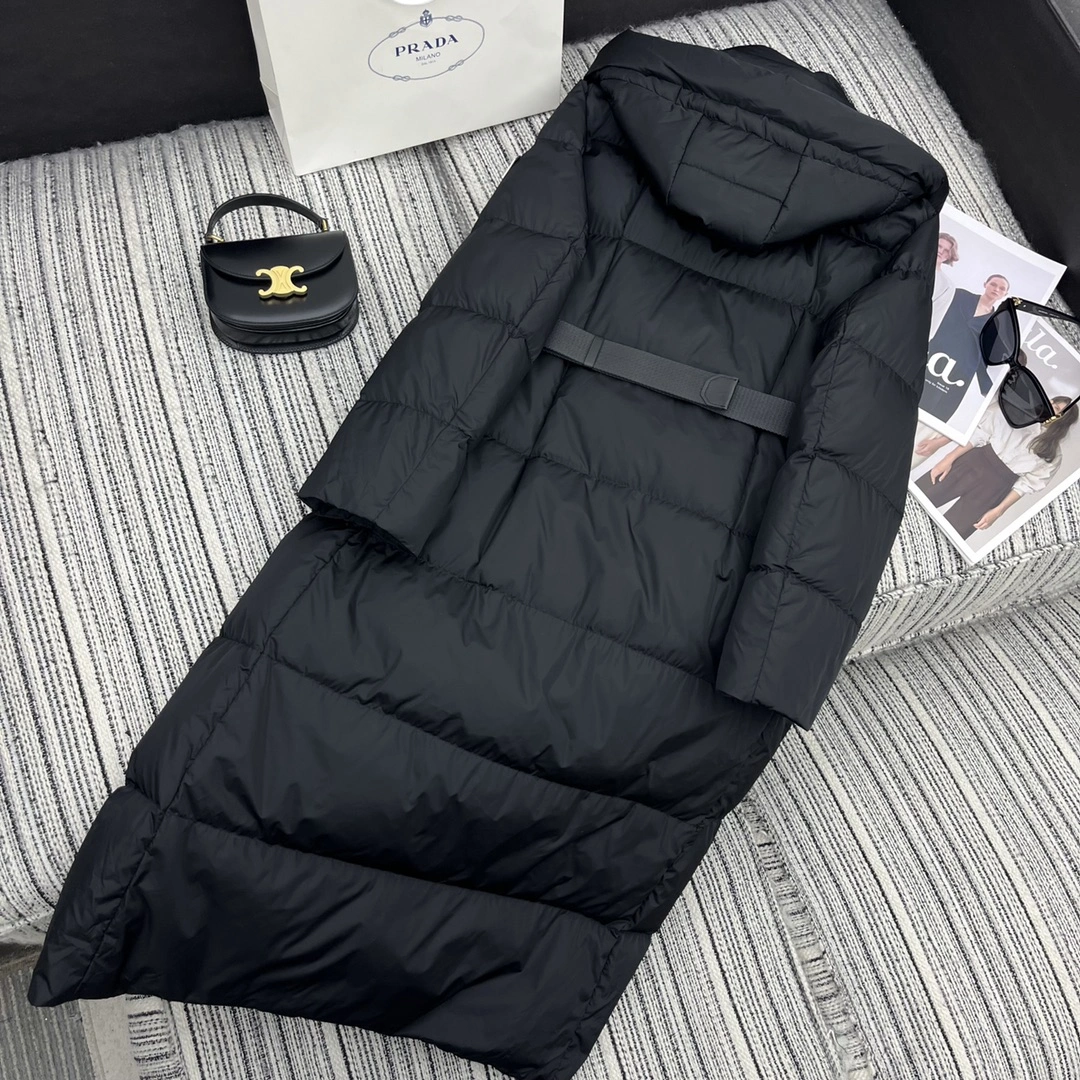 Prada Down Jackets Cozy 172622