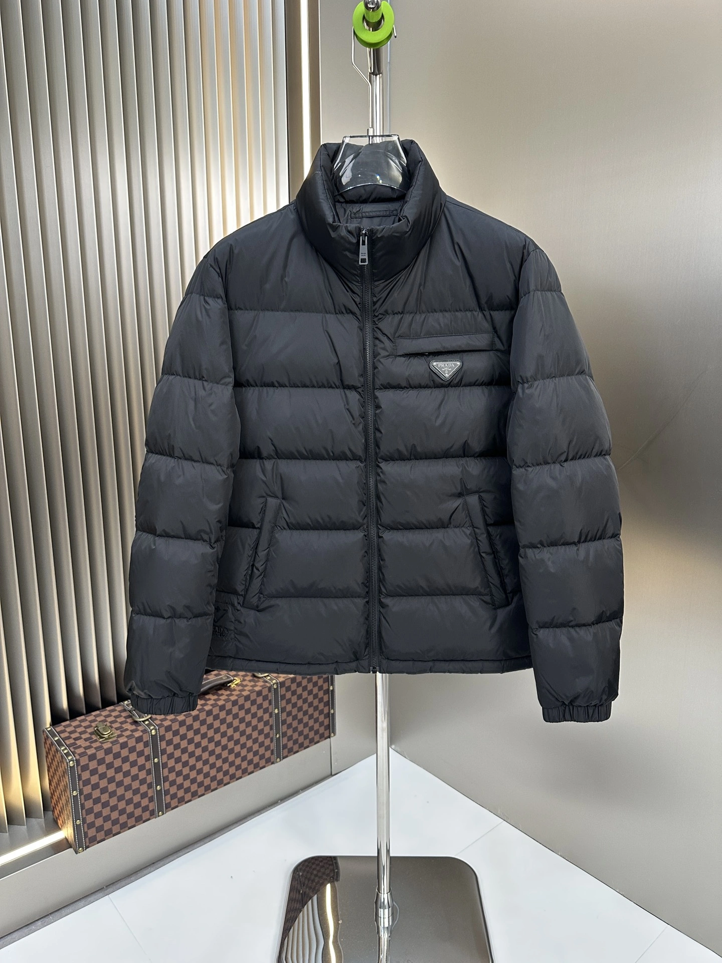 Unisex Prada Down Jackets 172618