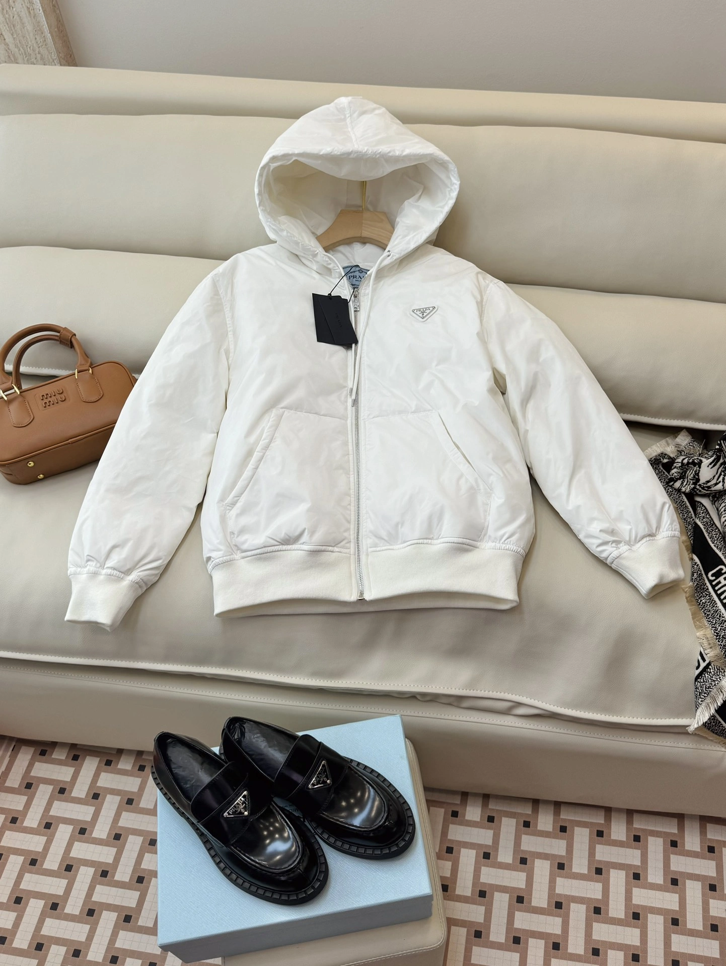 Seasonal Prada Down Jackets 172647