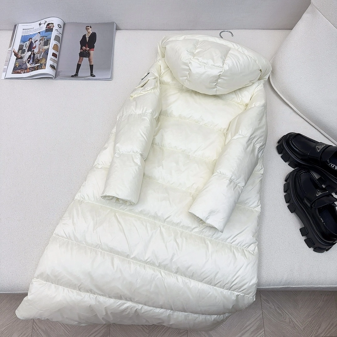 Lightweight Prada Down Jackets 172613