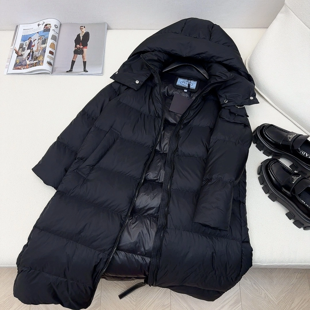 Resilient Prada Down Jackets 172614