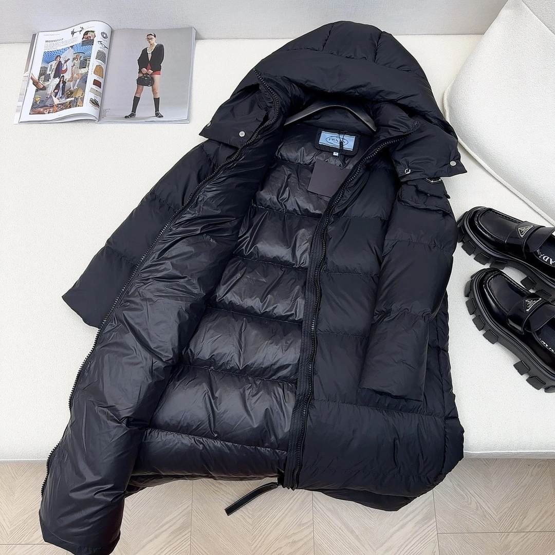 Resilient Prada Down Jackets 172614