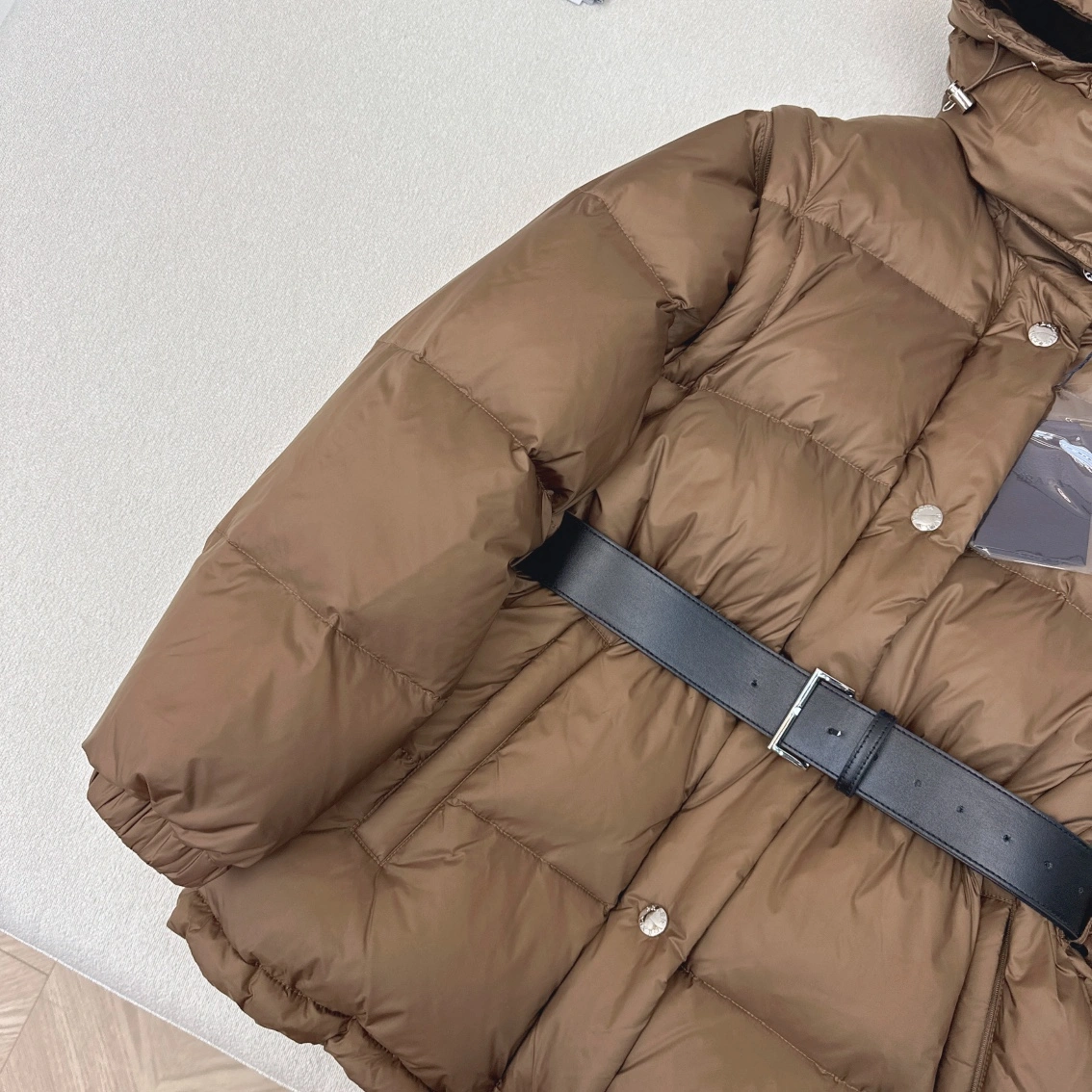 Prada Down Jackets HighQuality 172641