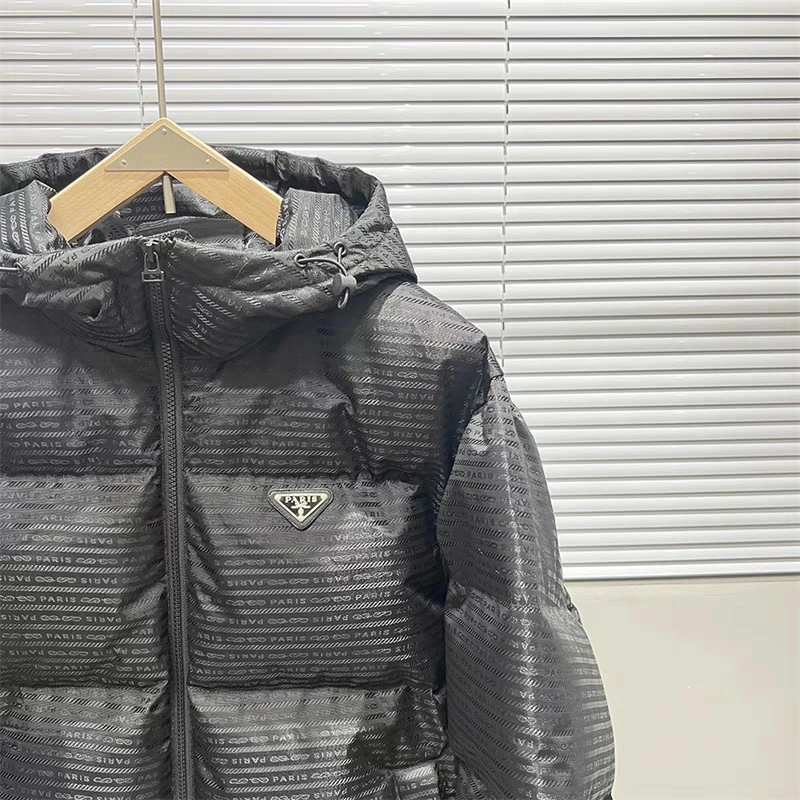 Prada Down Jackets Versatile 172600