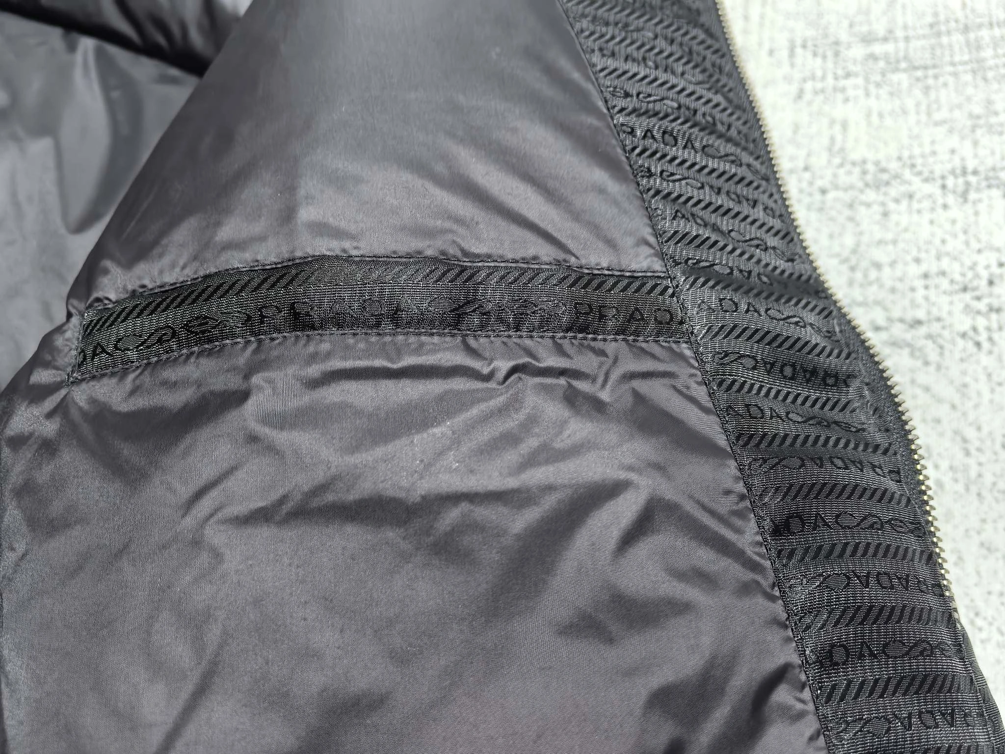 Sporty Prada Down Jackets 172637