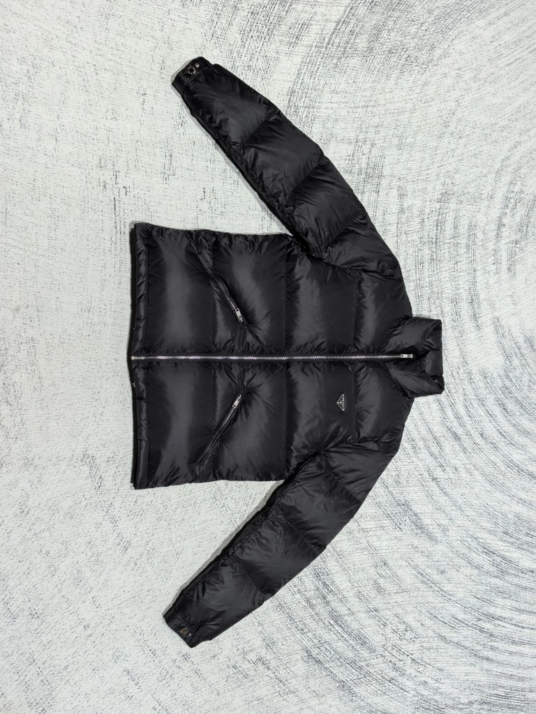 Breathable Prada Down Jackets 172636