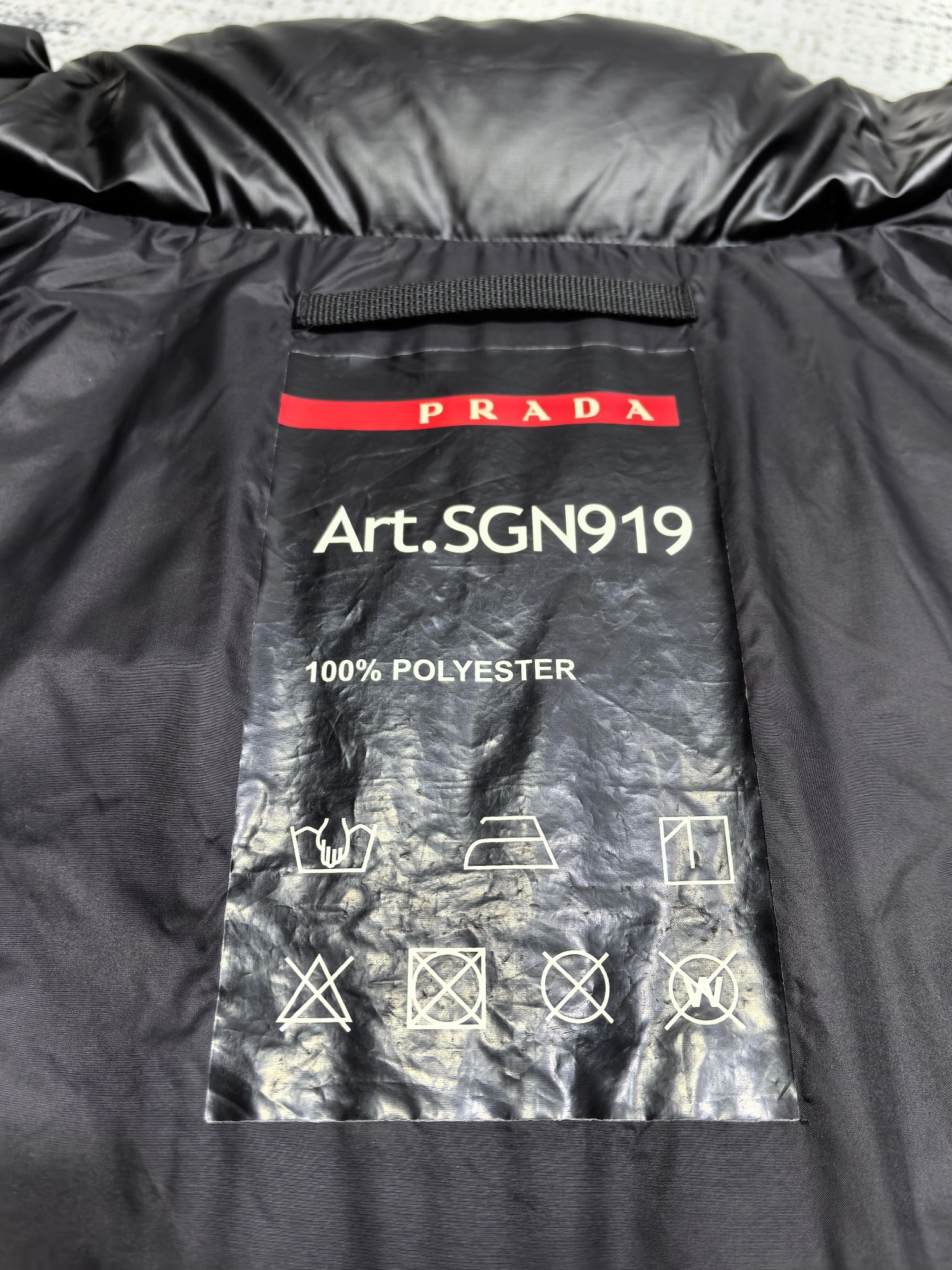 Prada Down Jackets Refined 172601