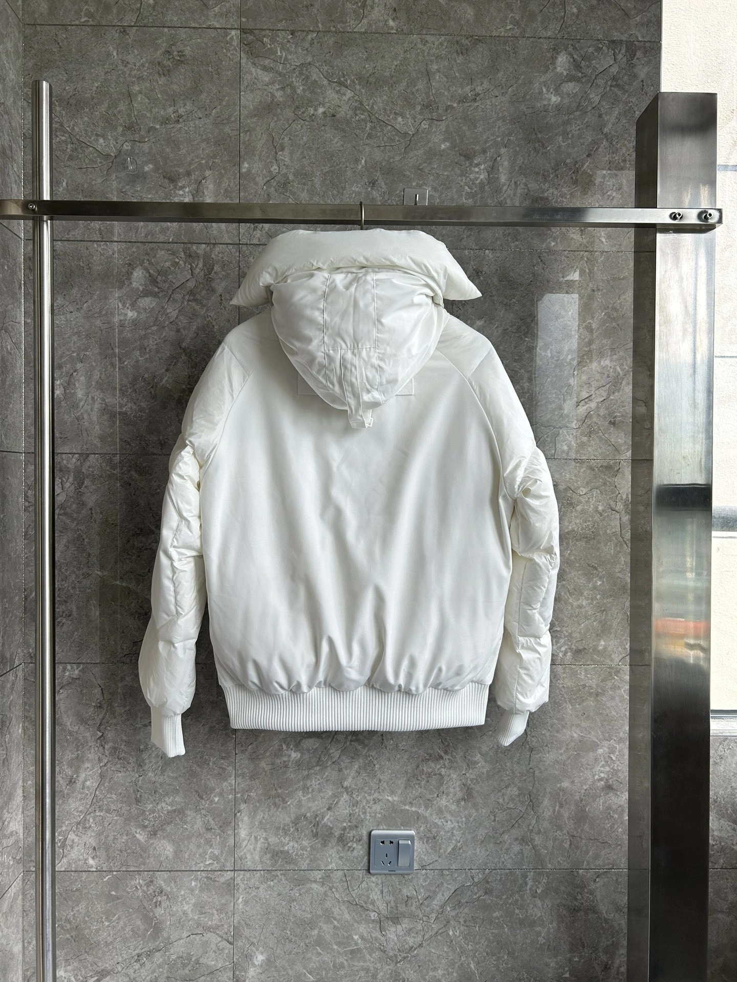 MultiPurpose Prada Down Jackets 172635