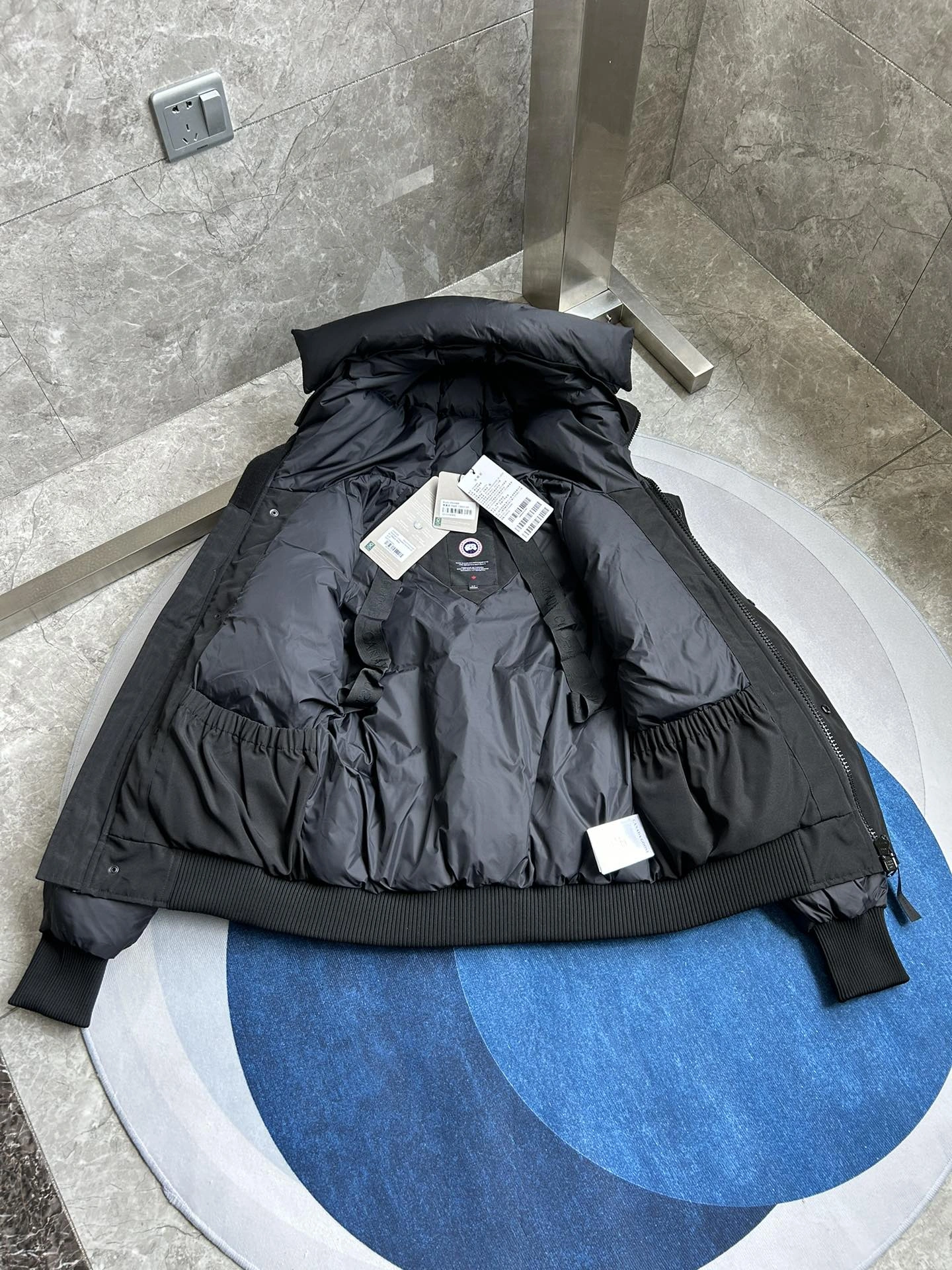 Youthful Prada Down Jackets 172596