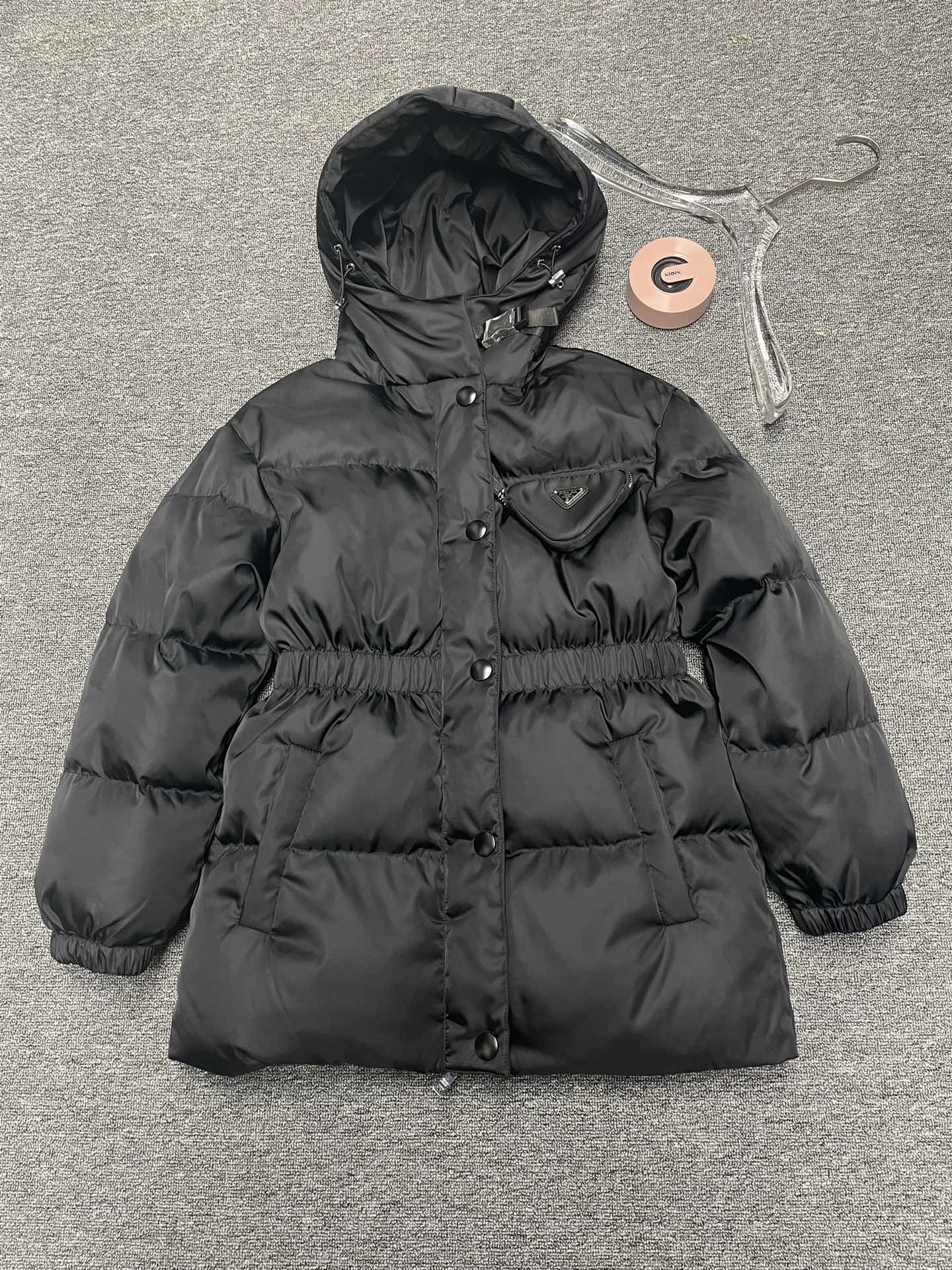 SmartChoice Prada Down Jackets 172594